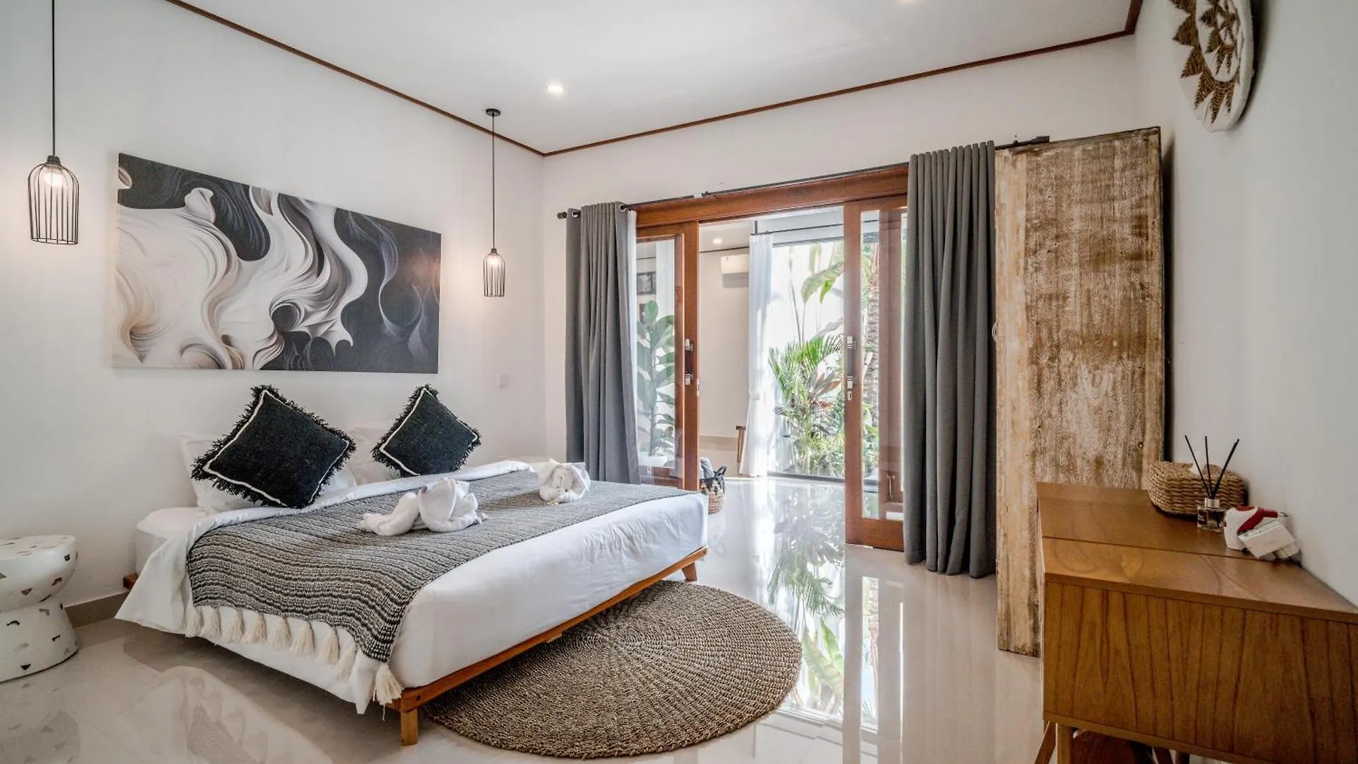 Villa Lemone Braban By Bali Villa Solutions Seminyak