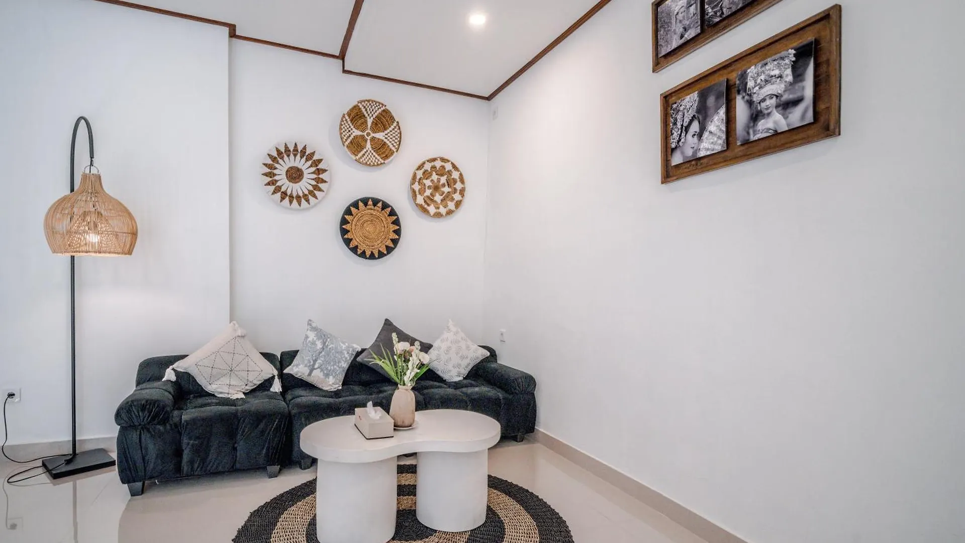 Villa Lemone Braban By Bali Villa Solutions Seminyak